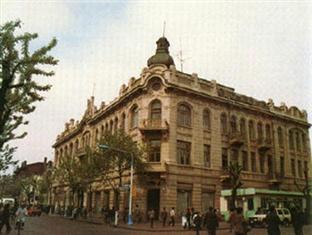 Modern Hotel Harbin Bagian luar foto