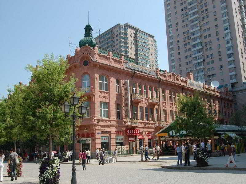 Modern Hotel Harbin Bagian luar foto